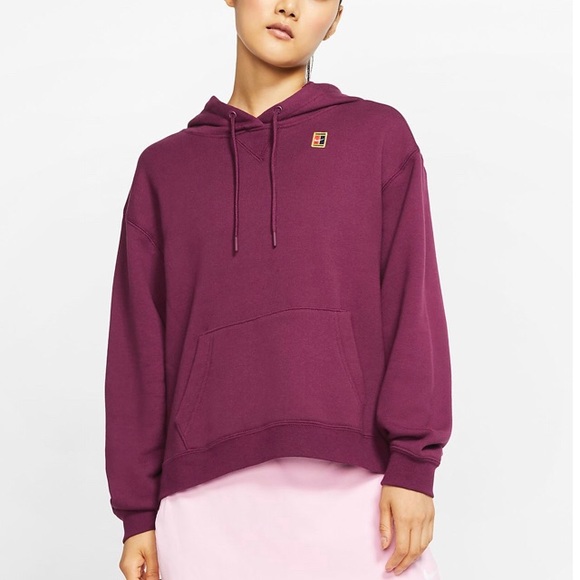 nike court sweatshirt